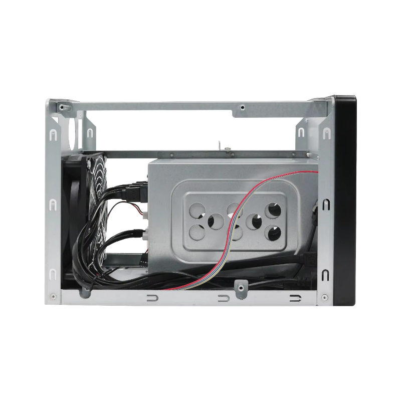 NAS-4 Case NAS a 4 Bay, Chassi - Console Gaming Pc Case recensione e prezzo